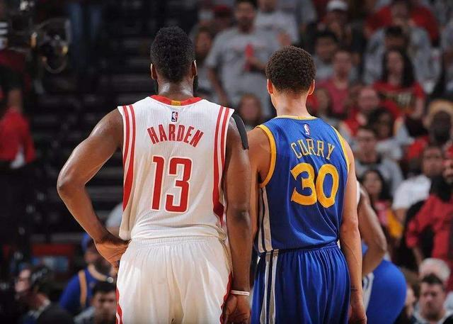 与粉丝的关 与粉丝的关